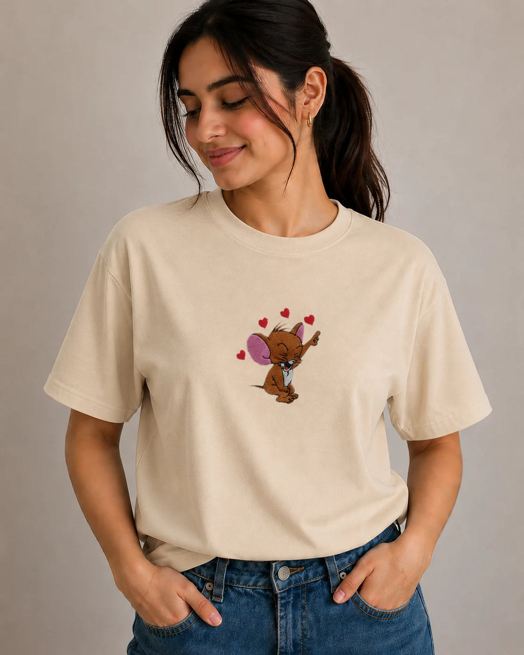 JEVRO "Heartstruck Jerry" Regular Fit Embroidered T-Shirt